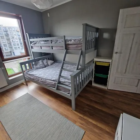 Two Bedroom With Balcony דירה *